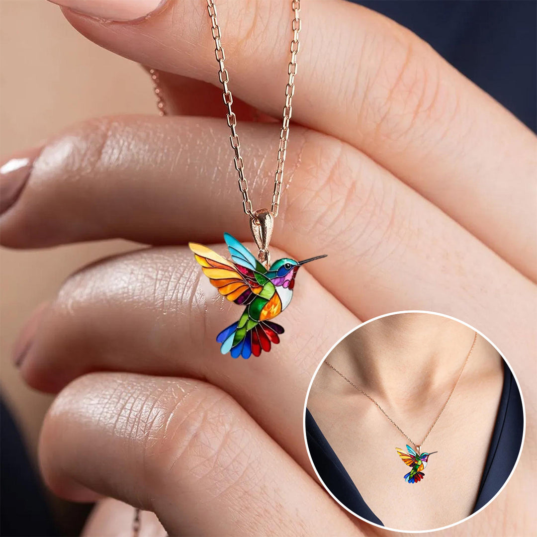 CLAIRE | HUMMINGBIRD PENDANT NECKLACE
