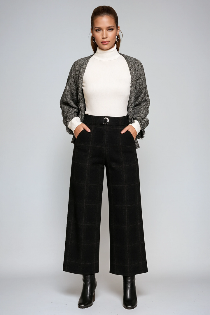Women's Trousers | High Waist & Wide Legs in Check