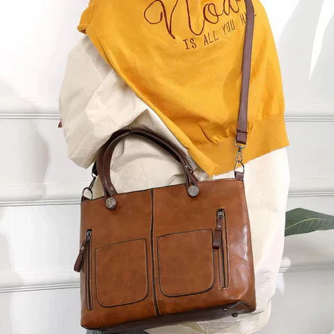 Olivia - The Organizer Tote Bag